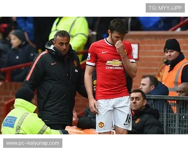 切尔西赛季报销复仇之战：逆境中的荣耀重现