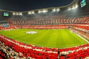 高台跳水世界杯 中国选手仅一跳失误憾失冠军 总分差距不到一分